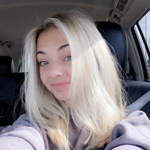 Meet your Posher, Maddie